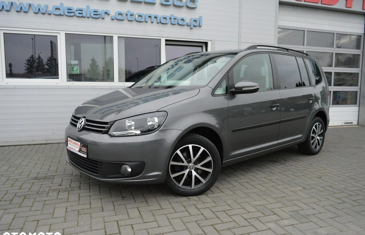 Volkswagen Touran cena 41900 przebieg: 215000, rok produkcji 2015 z Hrubieszów małe 781